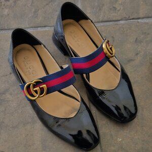 Gucci patent leather flat